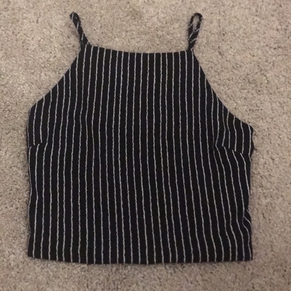 Halter top - Picture 1 of 2
